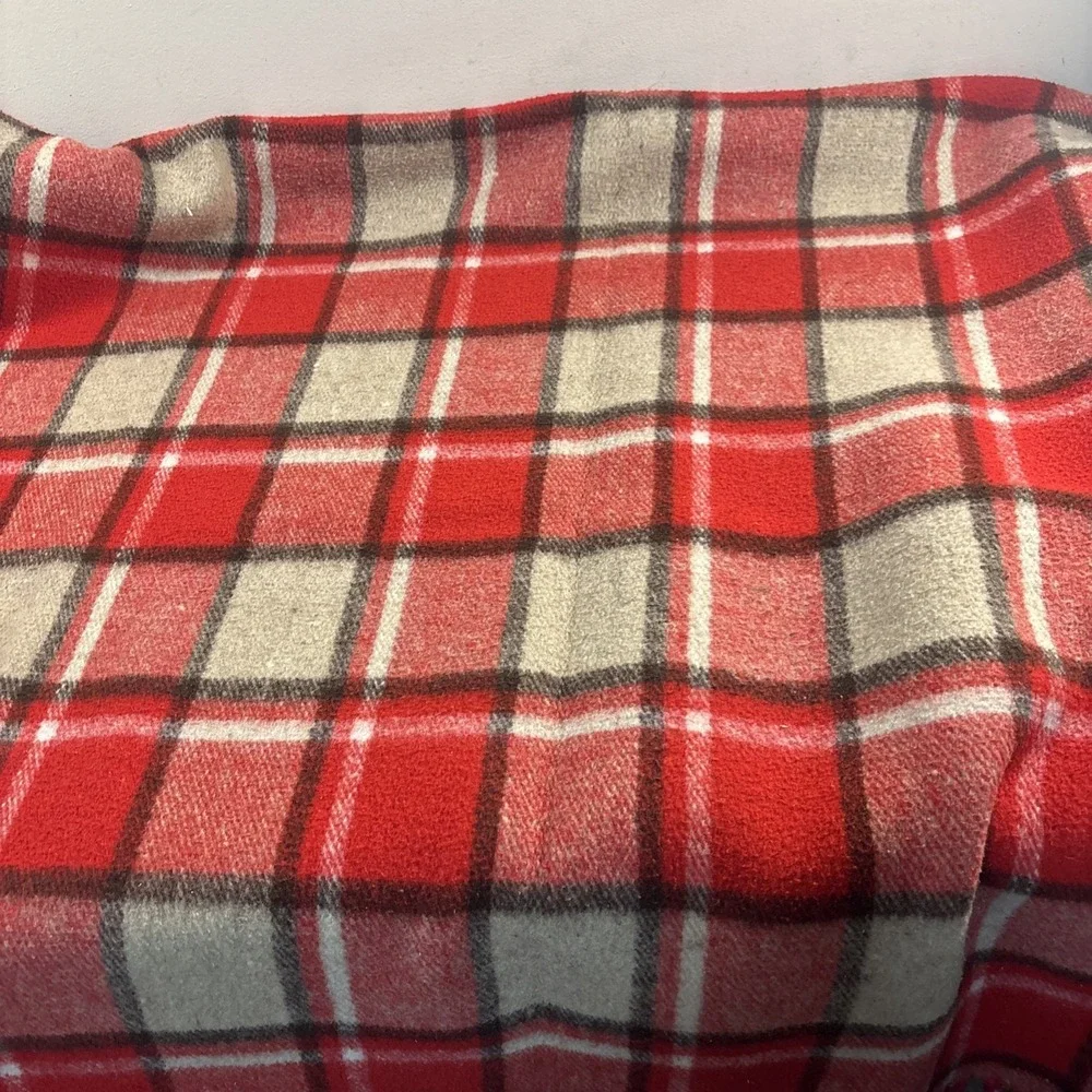 Plaid Reversible Throw Blanket Red Tan THICK Poly‎ Blend Camp Cottage 60x80